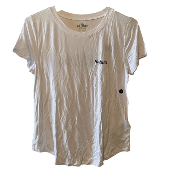 Hollister Tops - Women’s Hollister Tee Shirt